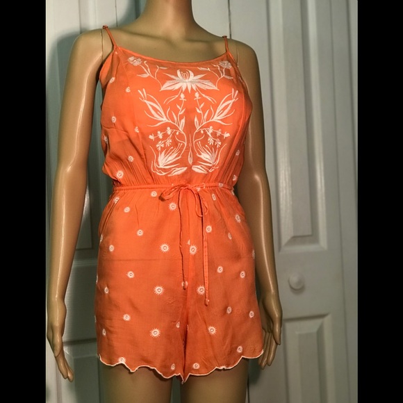 Anthropologie Other - Eloise by Anthro romper size small